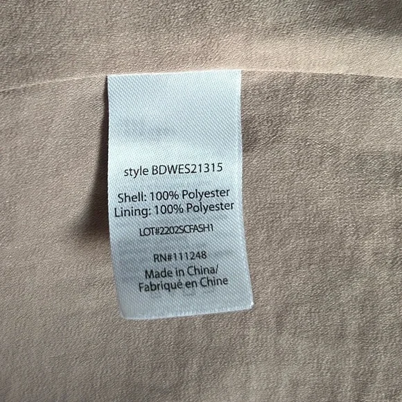 Barefoot Dreams Washed Satin Notch Collar Robe in Feather Sz S
